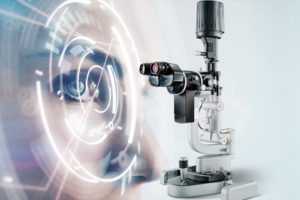 Mise en œuvre du cadre blanc dans les appareils d'ophtalmologie