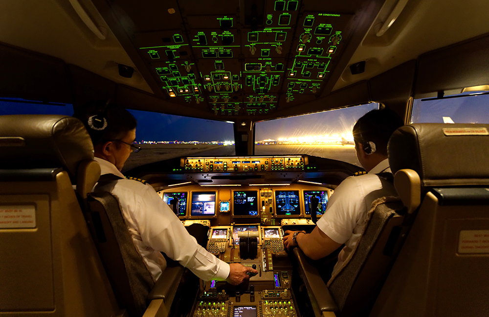 Elektronische Flugdecksysteme in modernen Flugzeugen